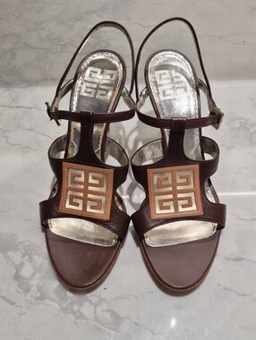 Givenchy Brown Leather T-Strap Sandals with Tan Logo Accent